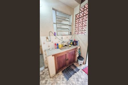 Casa à venda com 175m², 2 quartos e 1 vaga