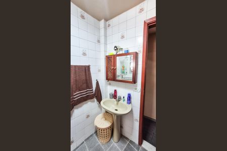 Casa à venda com 175m², 2 quartos e 1 vaga