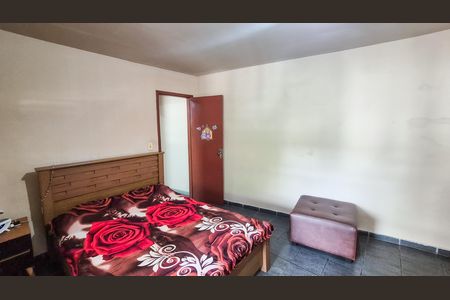 Casa à venda com 175m², 2 quartos e 1 vaga