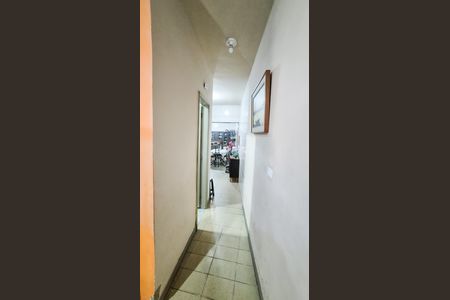 Casa à venda com 175m², 2 quartos e 1 vaga