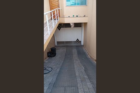 Casa à venda com 149m², 2 quartos e 4 vagas Casa à venda com 149m², 2 quartos e 4 vagasÁrea externa