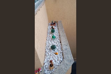 Casa à venda com 149m², 2 quartos e 4 vagas Casa à venda com 149m², 2 quartos e 4 vagasÁrea externa