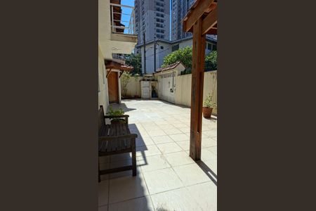 Área externa de casa à venda com 3 quartos, 102m² em Vila Dom Pedro II, São Paulo