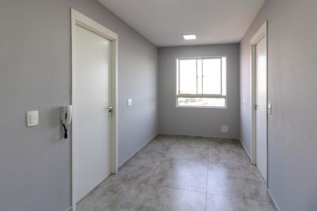 Sala de apartamento para alugar com 2 quartos, 40m² em Vila das Bandeiras, Guarulhos