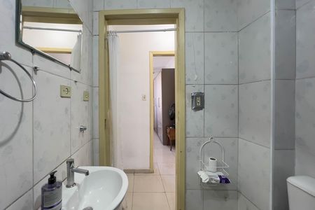 Apartamento à venda com 62m², 2 quartos e sem vaga Apartamento à venda com 62m², 2 quartos e sem vagaBanheiro