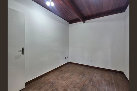 Casa para alugar com 940m², 4 quartos e 5 vagas Casa para alugar com 940m², 4 quartos e 5 vagasSuíte 2