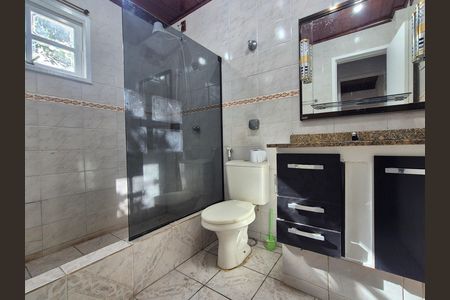 Casa para alugar com 940m², 4 quartos e 5 vagas Casa para alugar com 940m², 4 quartos e 5 vagasBanheiro da Suíte 2