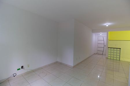 Apartamento para alugar com 80m², 3 quartos e 1 vaga