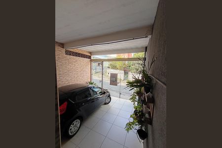 Casa à venda com 157m², 2 quartos e 1 vaga Casa à venda com 157m², 2 quartos e 1 vagaGaragem