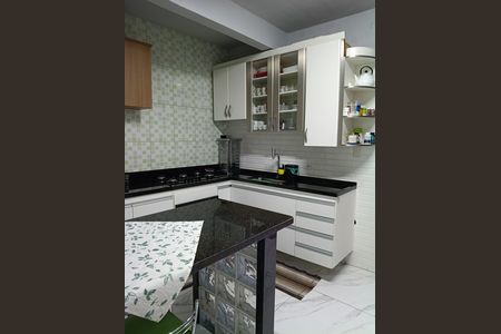 Casa à venda com 157m², 2 quartos e 1 vaga Casa à venda com 157m², 2 quartos e 1 vagaCozinha
