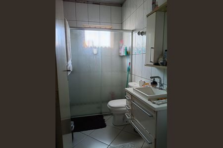 Casa à venda com 157m², 2 quartos e 1 vaga Casa à venda com 157m², 2 quartos e 1 vagaBanheiro