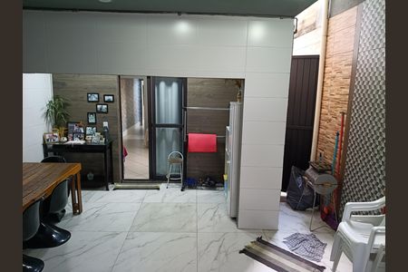 Casa à venda com 157m², 2 quartos e 1 vaga Casa à venda com 157m², 2 quartos e 1 vagaÁrea de Lazer