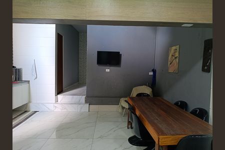 Casa à venda com 157m², 2 quartos e 1 vaga Casa à venda com 157m², 2 quartos e 1 vagaÁrea de Lazer