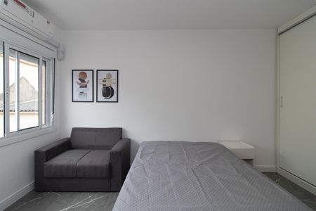 Sala/Quarto de apartamento para alugar com 1 quarto, 23m² em Praia de Belas, Porto Alegre