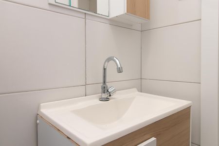 Banheiro de apartamento para alugar com 1 quarto, 23m² em Praia de Belas, Porto Alegre