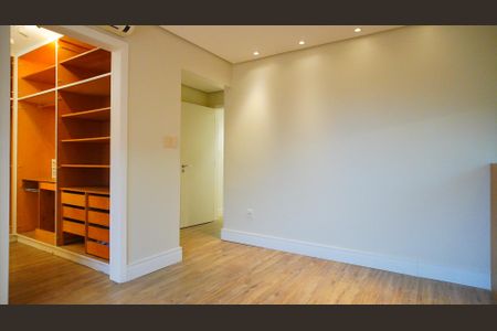 Apartamento à venda com 265m², 3 quartos e 2 vagasSuite 1