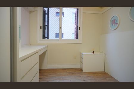 Apartamento à venda com 265m², 3 quartos e 2 vagasQuarto 3