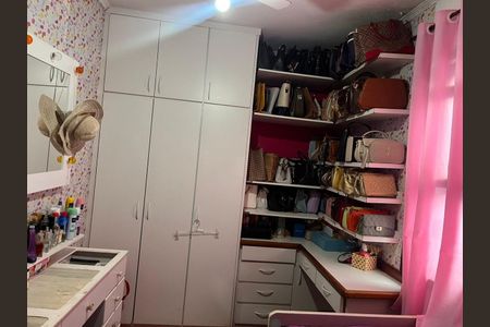 Casa para alugar com 368m², 4 quartos e 3 vagasQuarto