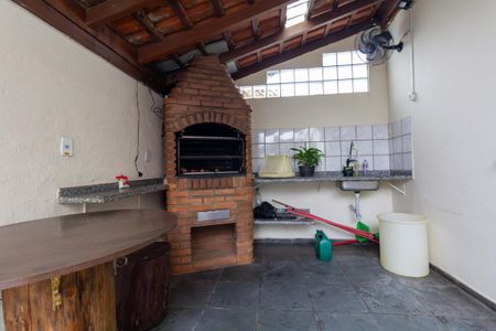 Apartamento para alugar com 55m², 2 quartos e 1 vaga Apartamento para alugar com 55m², 2 quartos e 1 vagaÁrea comum - Churrasqueira