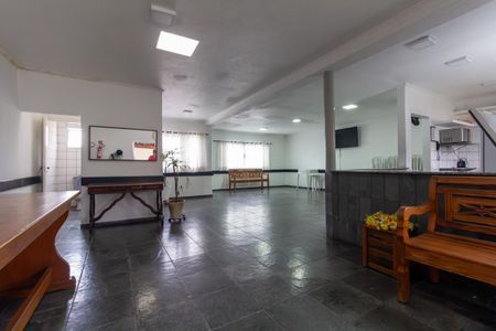 Apartamento para alugar com 55m², 2 quartos e 1 vaga Apartamento para alugar com 55m², 2 quartos e 1 vagaÁrea comum - Salão de festas