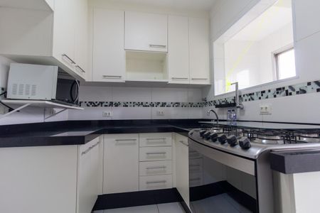 Apartamento para alugar com 55m², 2 quartos e 1 vaga Apartamento para alugar com 55m², 2 quartos e 1 vagaCozinha