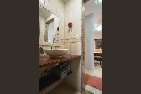 Casa para alugar com 225m², 2 quartos e 2 vagas Casa para alugar com 225m², 2 quartos e 2 vagasLavabo
