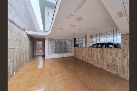 Garagem de casa à venda com 3 quartos, 126m² em Vila Isolina Mazzei, São Paulo