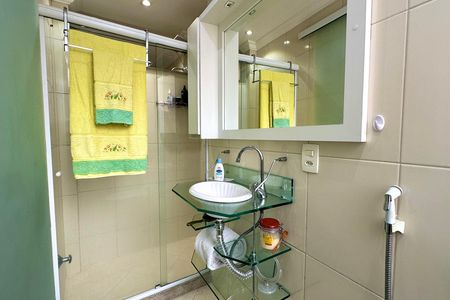 Apartamento para alugar com 120m², 2 quartos e sem vaga