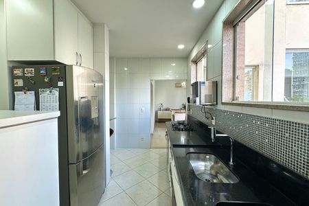 Apartamento para alugar com 120m², 2 quartos e sem vaga