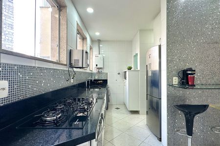 Apartamento para alugar com 120m², 2 quartos e sem vaga