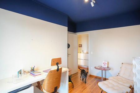 Apartamento à venda com 76m², 2 quartos e 2 vagasQuarto