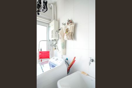 Apartamento à venda com 76m², 2 quartos e 2 vagasÁrea de serviço