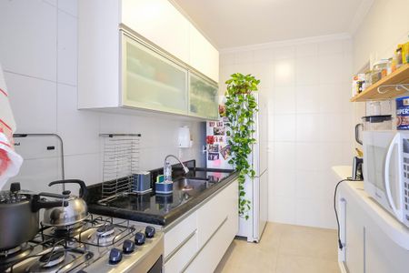 Apartamento à venda com 76m², 2 quartos e 2 vagasCozinha