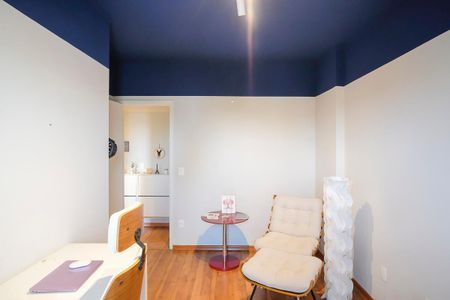 Apartamento à venda com 76m², 2 quartos e 2 vagasQuarto