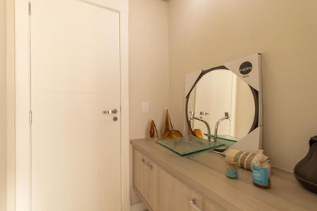 Casa de condomínio à venda com 430m², 6 quartos e 3 vagas Casa de condomínio à venda com 430m², 6 quartos e 3 vagasLavabo