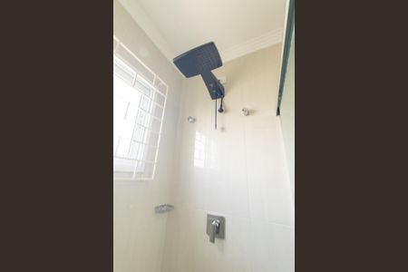 Casa de condomínio à venda com 430m², 6 quartos e 3 vagas Casa de condomínio à venda com 430m², 6 quartos e 3 vagasBanheiro da SUite 1