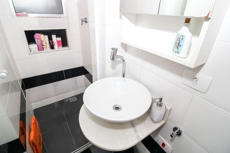 Apartamento para alugar com 44m², 2 quartos e sem vaga