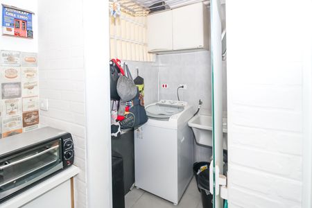 Apartamento para alugar com 44m², 2 quartos e sem vaga Apartamento para alugar com 44m², 2 quartos e sem vagaÁrea de Serviço