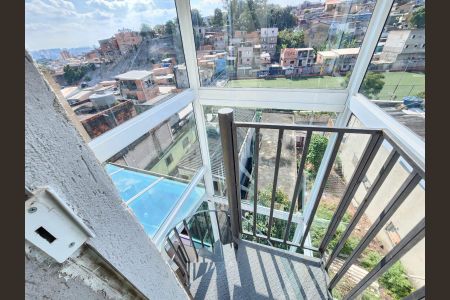 Casa à venda com 120m², 3 quartos e 2 vagasVaranda