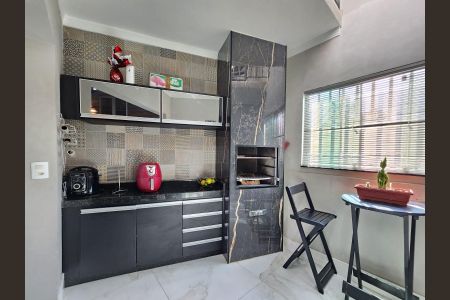 Casa à venda com 120m², 3 quartos e 2 vagasCozinha