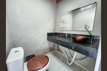 Casa à venda com 120m², 3 quartos e 2 vagasBanheiro