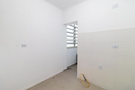 Apartamento à venda com 42m², 1 quarto e sem vaga Apartamento à venda com 42m², 1 quarto e sem vagaCozinha e Área de Serviço