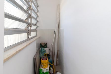 Apartamento à venda com 42m², 1 quarto e sem vaga Apartamento à venda com 42m², 1 quarto e sem vagaCozinha e Área de Serviço