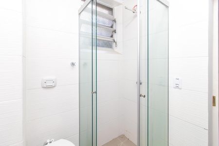 Banheiro de apartamento para alugar com 1 quarto, 42m² em Praia de Belas, Porto Alegre