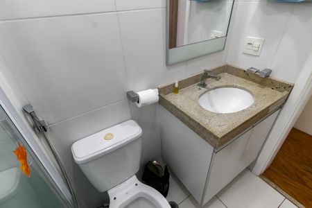 Apartamento à venda com 75m², 2 quartos e 2 vagasBanheiro da Suíte