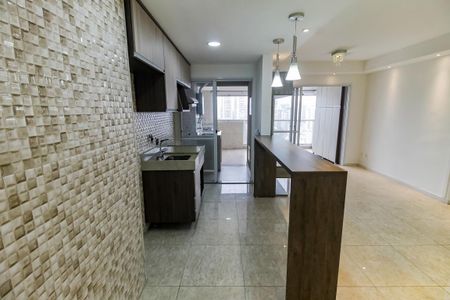 Apartamento à venda com 75m², 2 quartos e 2 vagasCozinha - Armários