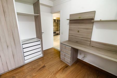 Apartamento à venda com 75m², 2 quartos e 2 vagasQuarto 1