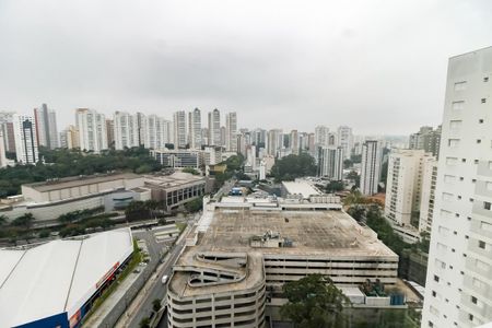 Apartamento à venda com 75m², 2 quartos e 2 vagasVista - Varanda da Sala