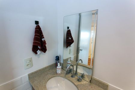 Apartamento para alugar com 75m², 2 quartos e 2 vagas Apartamento para alugar com 75m², 2 quartos e 2 vagasBanheiro Social