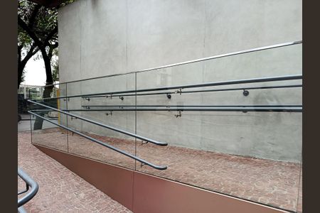Apartamento à venda com 97m², 2 quartos e 1 vaga Apartamento à venda com 97m², 2 quartos e 1 vagaRampa de acesso externa